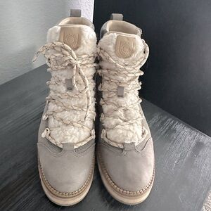 Cole Haan Zerogrand Women’s Hiking Boot, 7.5